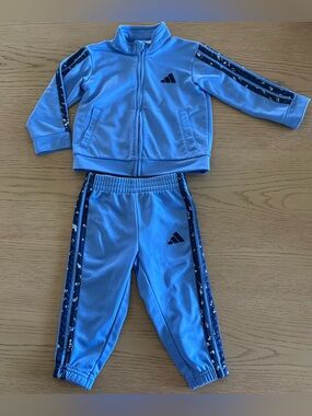 Adidas Light Blue Kids Sweatpants & Jacket Set‎ with Navy Stripes NEW
